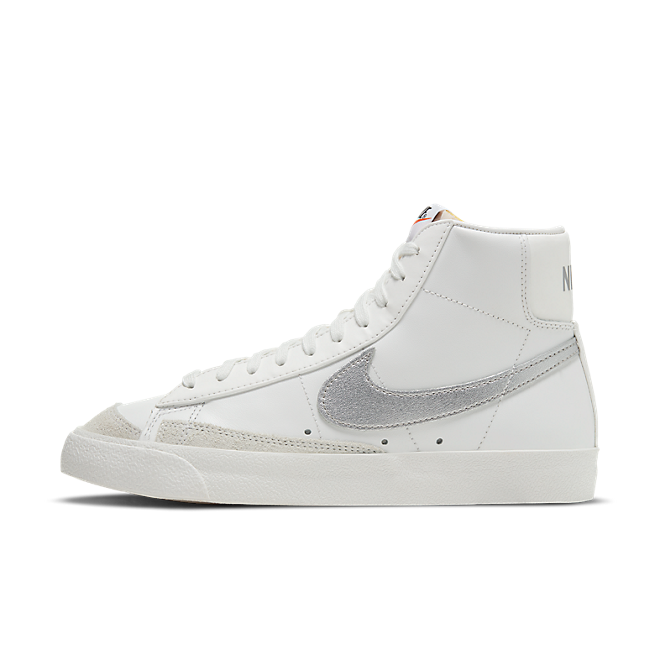 Nike sales blazer silver