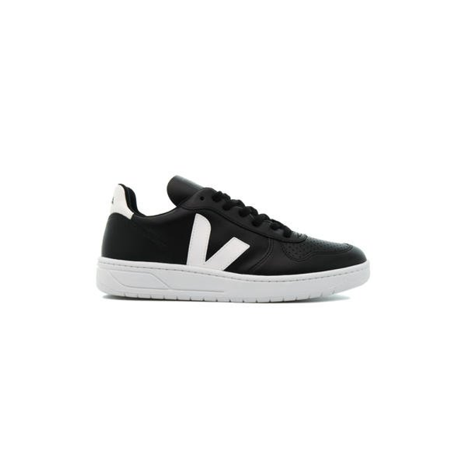 Veja V-10 "BLACK WHITE"