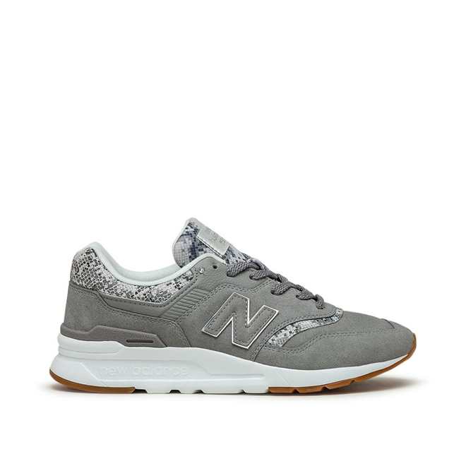 new balance sneakers cw997