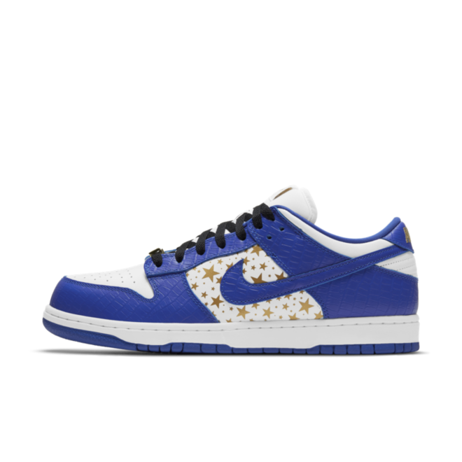 Supreme X Nike SB Dunk Low 'Hyper Blue'