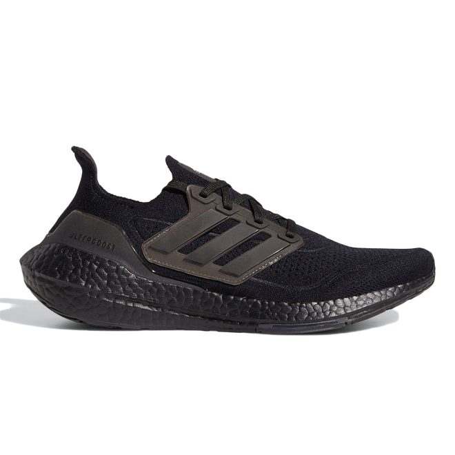 adidas Ultra Boost 2021 Triple Black Sneakerjagers