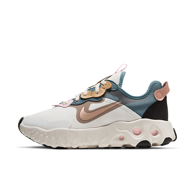 Nike Sportswear React Art3mis