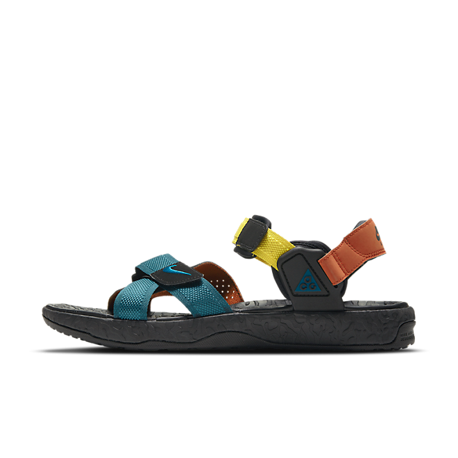 nike slides size 8.5