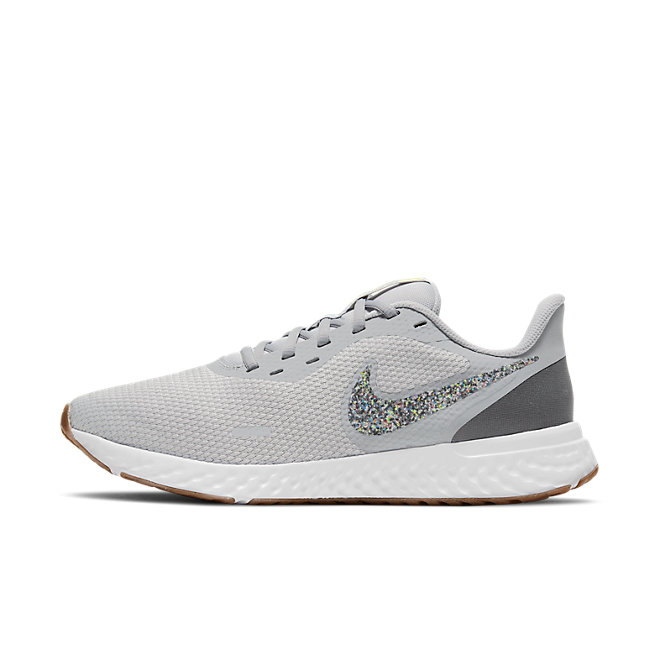 Nike Revolution 5 Premium