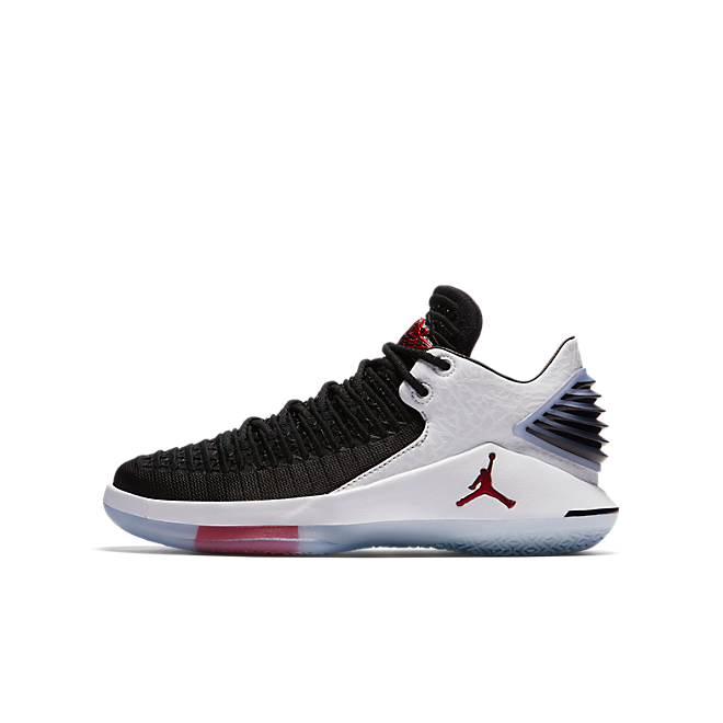 シューズ(男性用) Nike Air Jordan XXXII Low Free Throw 208060.jpg