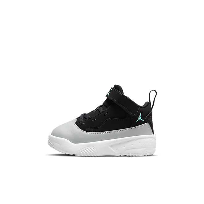 Jordan Max Aura 2
