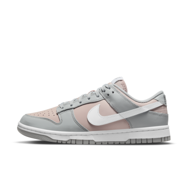 nike dunk grey pink