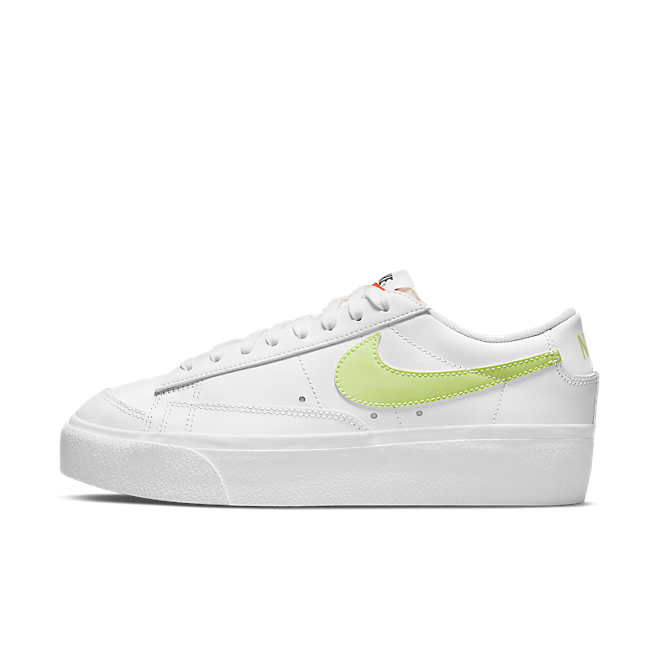 Nike Wmns Blazer Low *Platform* DJ0292 102