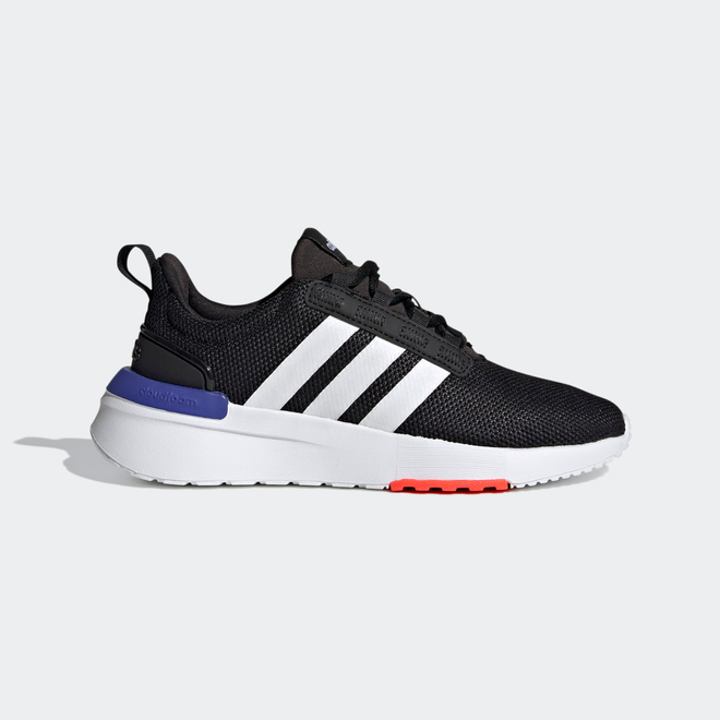 adidas Racer TR21