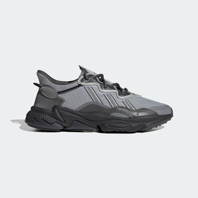 adidas OZWEEGO