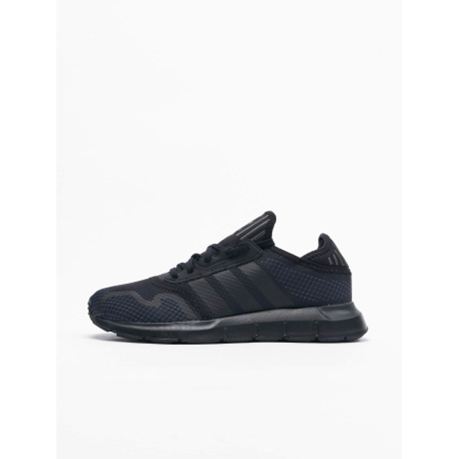 adidas Originals Swift Run X