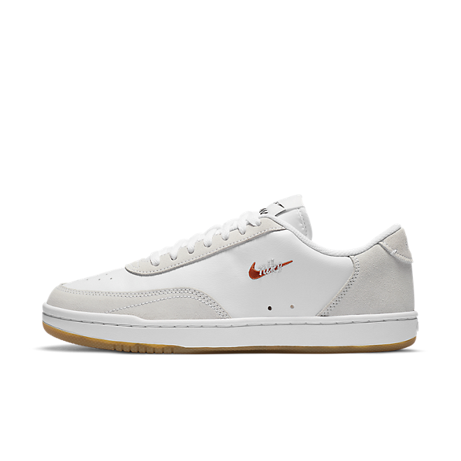 cw1067 nike