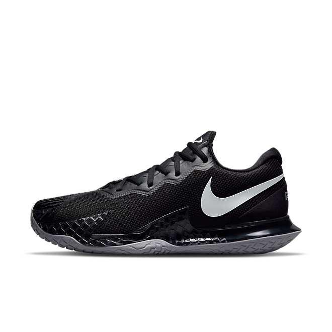 nike tanjun boots white