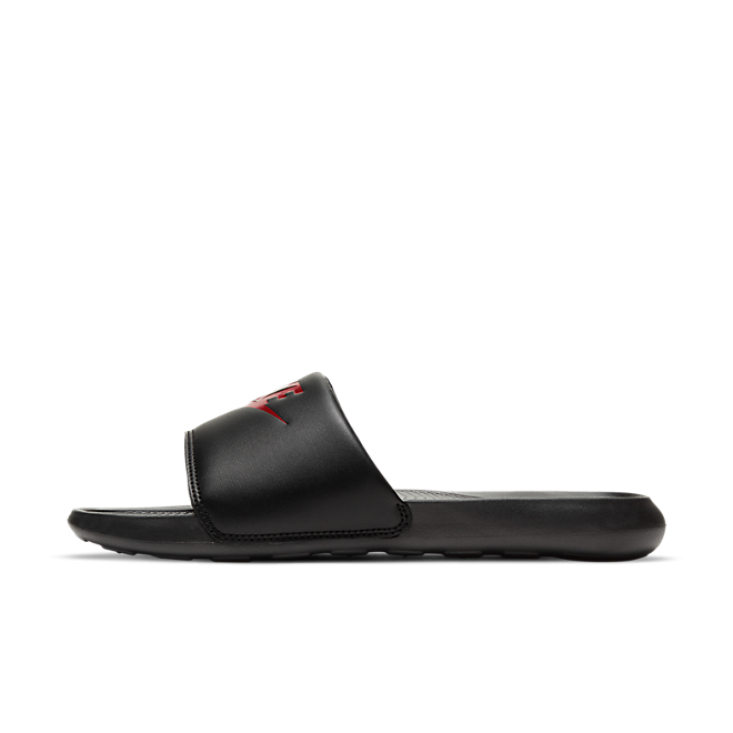 cn9675 nike