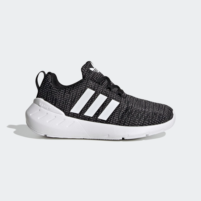 adidas mens swift run shoes