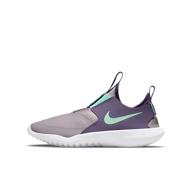 nike flex runner 28
