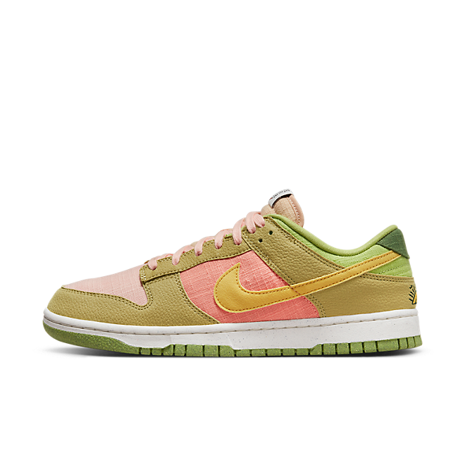 Nike Dunk Low Sun Club | DM0583-800 | Sneakerjagers