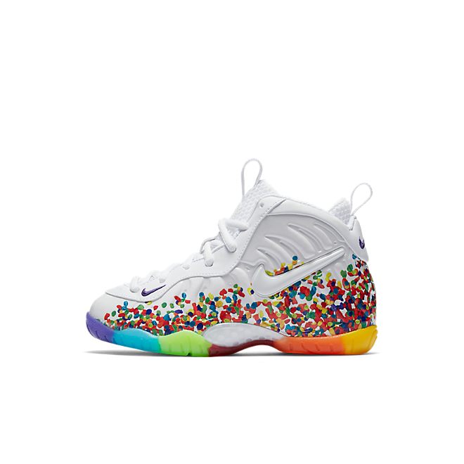 hibbett sports kyrie 5