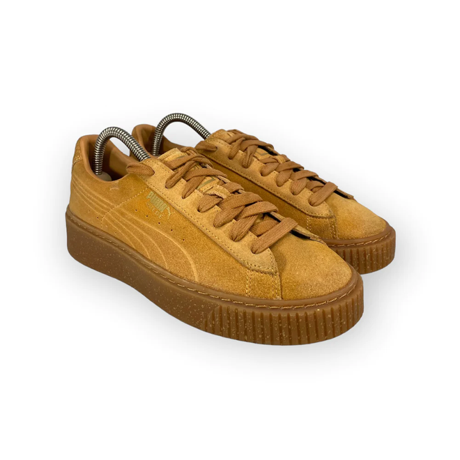 Puma suede hot sale platform trainer