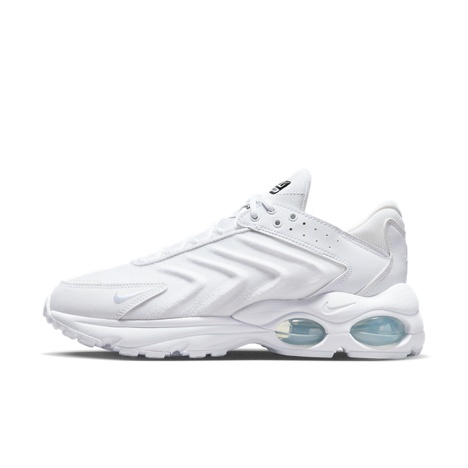 triple white air max plus 3