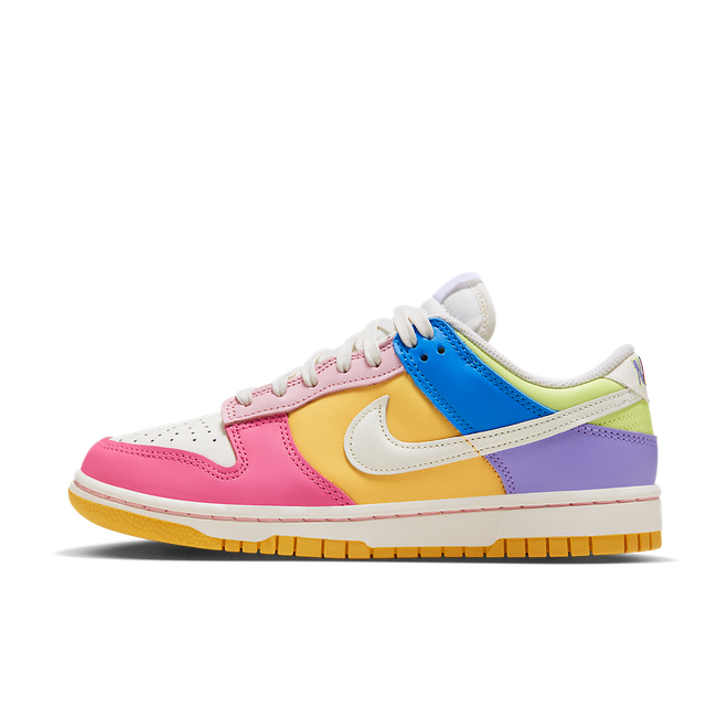 dunk low multicolor
