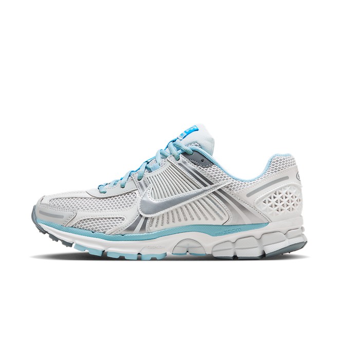 NIKE ナイキ スニーカー Nike Zoom Vomero 5 520 Pack (Women's) | FN3432-001 | The Drop Date