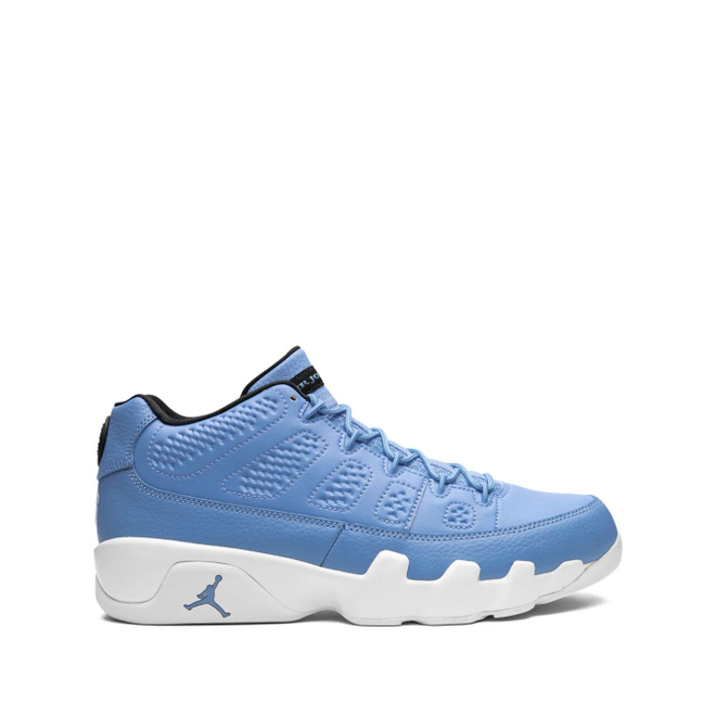 Retro 9 low sales blue