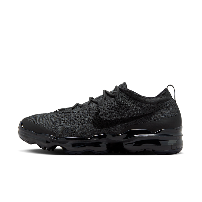 Vapormax flyknit clearance 3 triple black