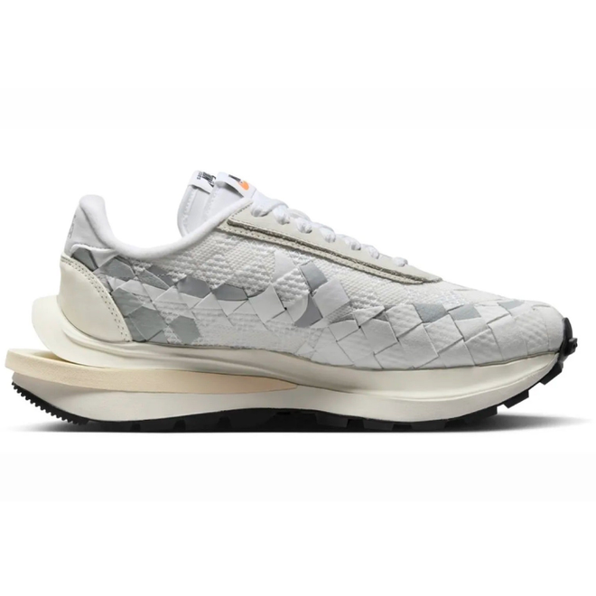 Nike VaporWaffle Woven sacai Jean Paul Gaultier White | DR5209-100 