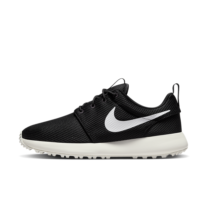 Roshe run shop white and black