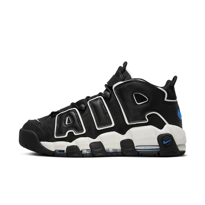 Nike uptempo 2024 black and white