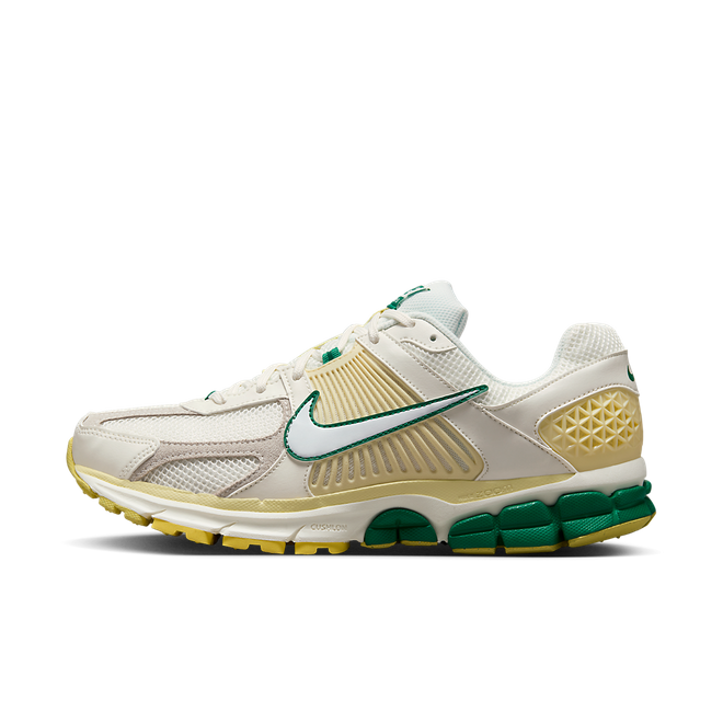 ピュアフローラ Women's Nike Vomero Plus – Pacers Running