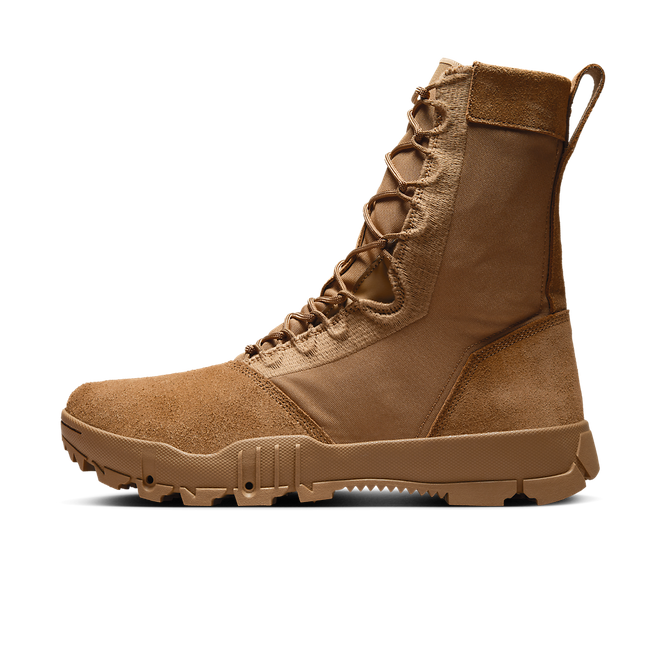 Nike SFB Field 2 8