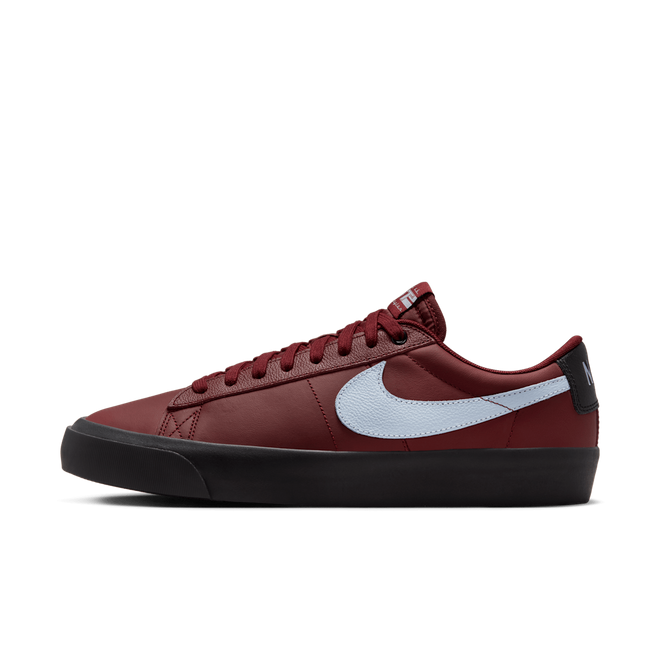 スニーカー Nike SB Blazer Court Daan Van Der Linden Baroque Brown Nike SB Blazer Court Daan Van Der Linden Baroque Brown Men's