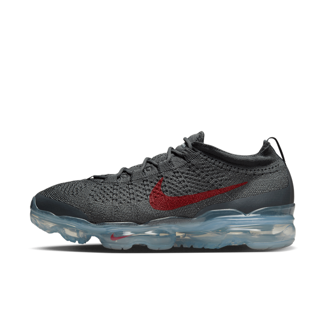 vapormax plus pure platinum black