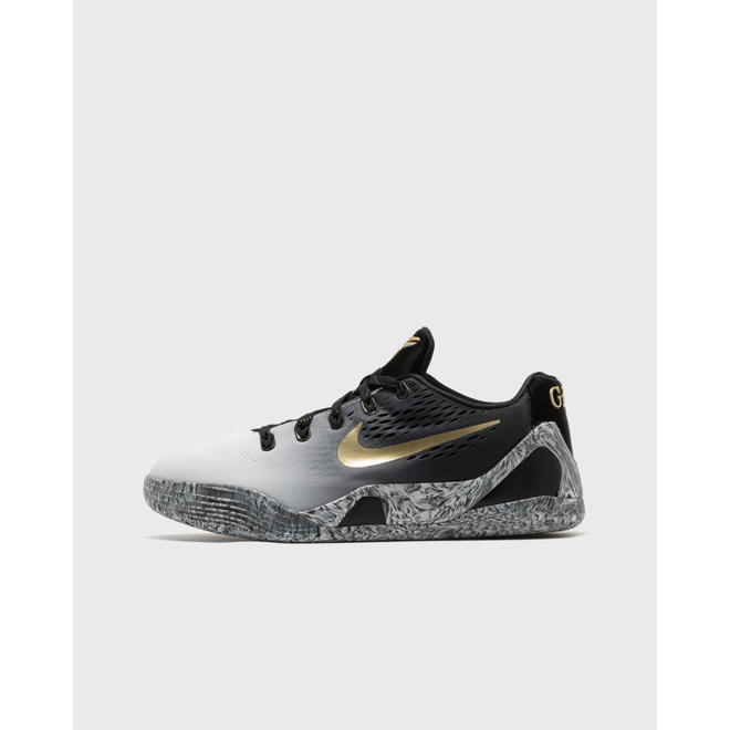 kobe nike shoes 2018