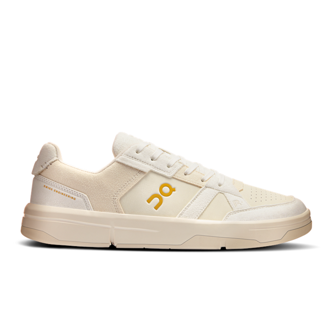 On W The Roger Centre Court White/ Zephyr | 3WD11282238 | The Drop