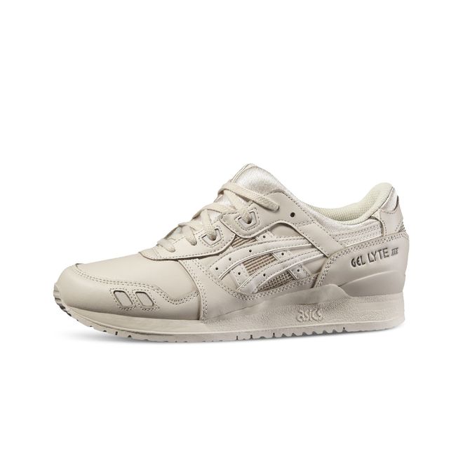 {keywor d} asics hl6a2