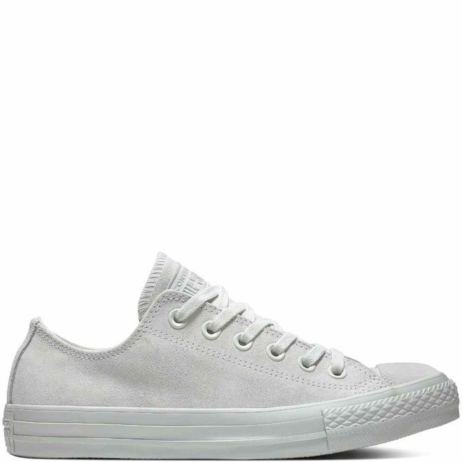 chuck taylor all star suede mono low top