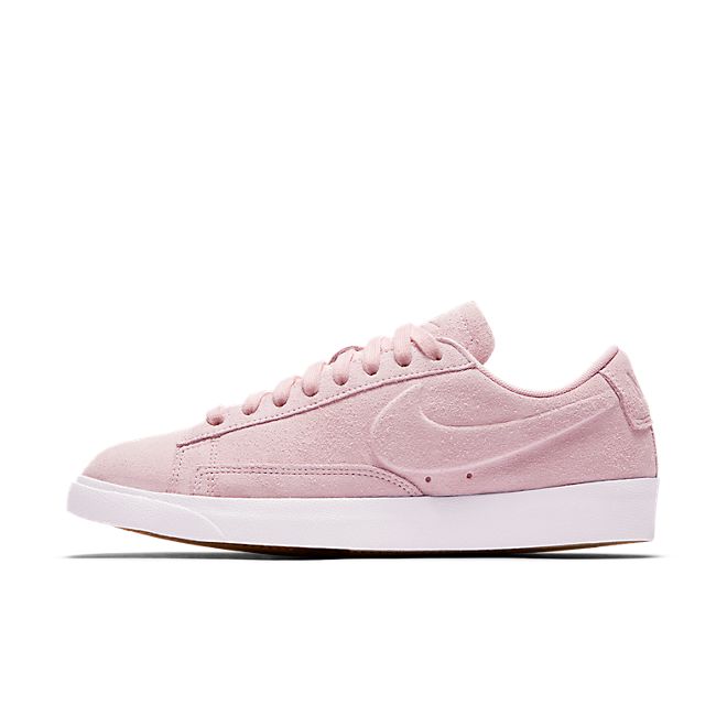 nike wmns blazer low sd