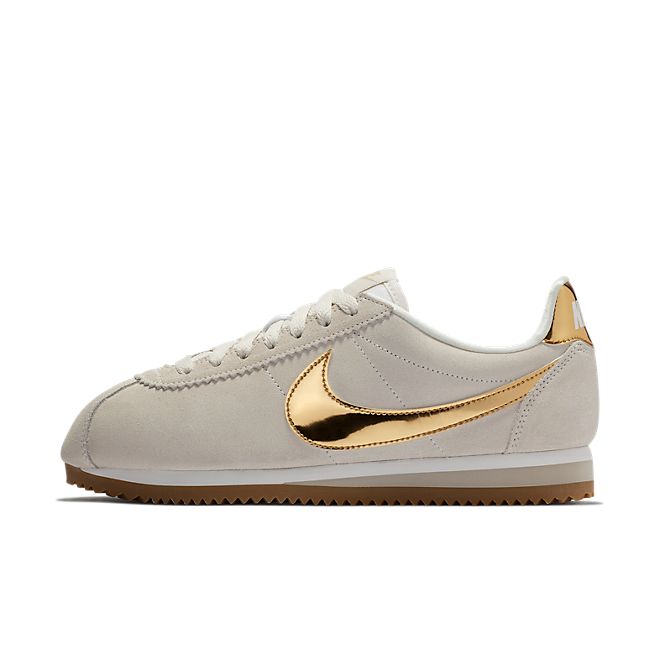 nike cortez se women's shoe