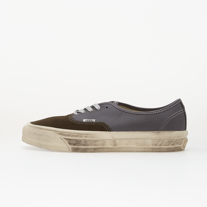 Vans Vault OG Authentic LX SNS | VN0A4BV9676 | The Drop Date