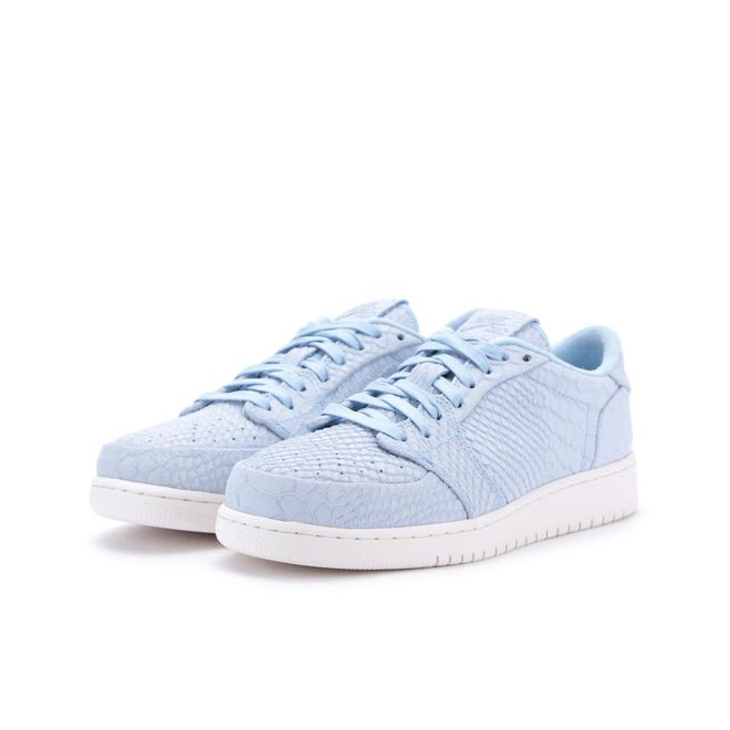 boys air jordan 1 low