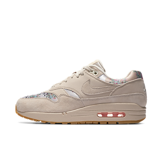 Nike Wmns Air Max 1 'Desert Sand/Gum Light Brown/Sail/Desert Sand' |  AQ6378-001 | Sneakerjagers