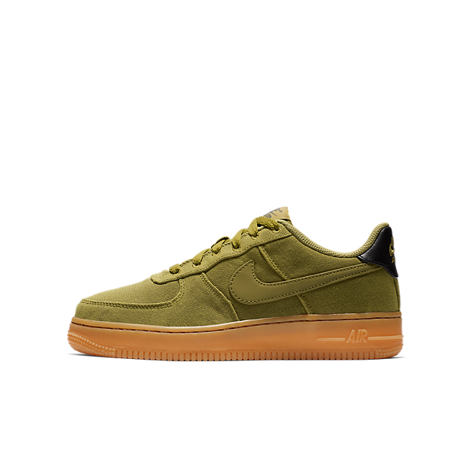 nike lv8 style