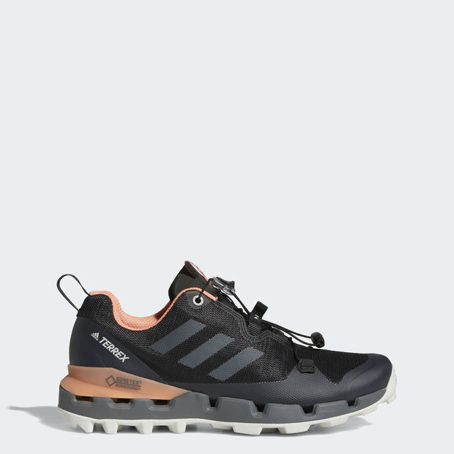 Adidas 2025 terrex surround