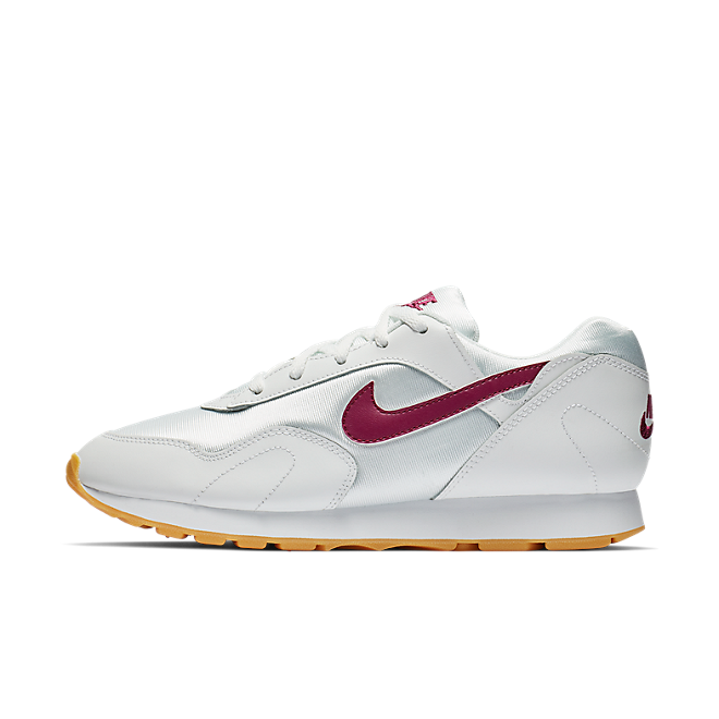 nike outburst burgundy