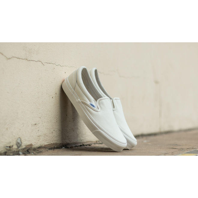 Vans OG Classic Slip-On (Canvas) Classic White | VN000UDF0RD | Sneakerjagers