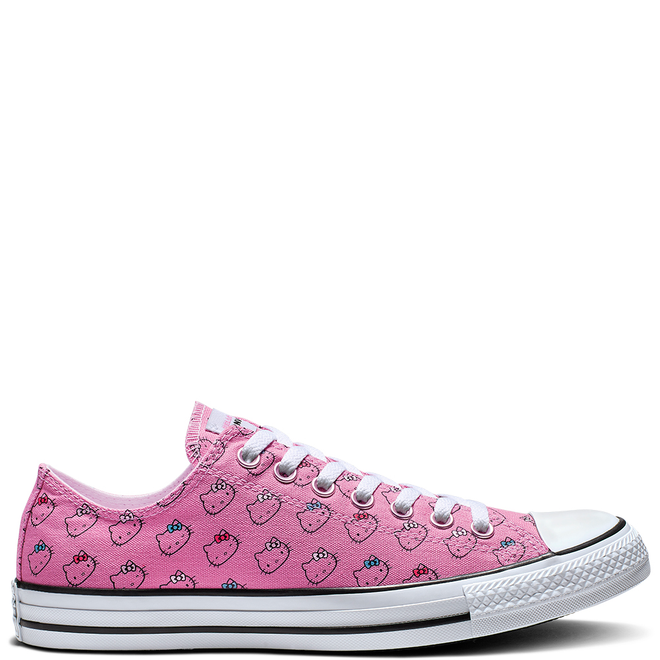converse hello kitty