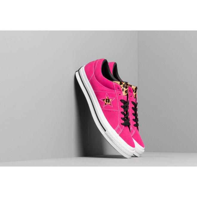 converse one star fuchsia